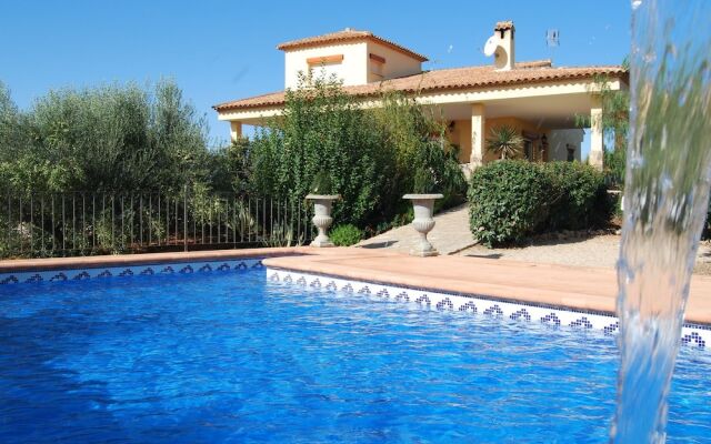 Child-friendly and Pet-friendly Villa in Chella With Private Swimming Pool