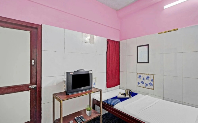 Kumarans Inn by OYO Rooms