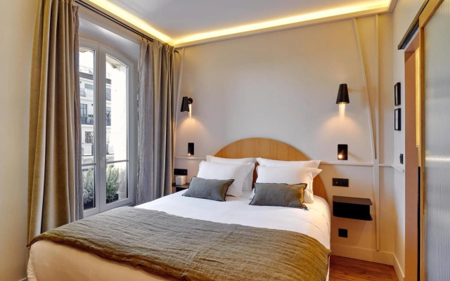 Tinah Paris - Reaumur Montorgueil