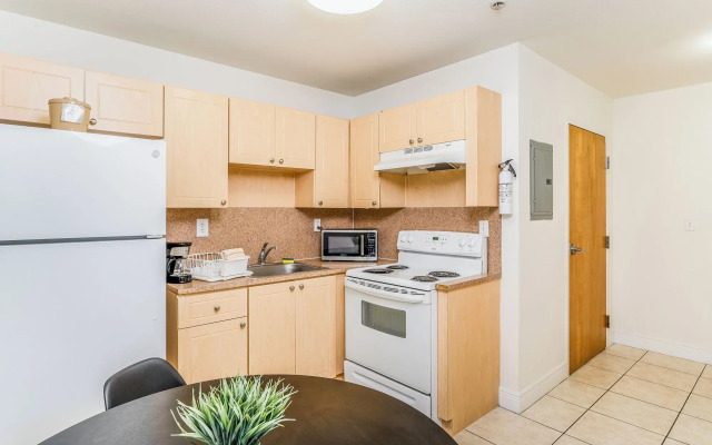 South River Suites