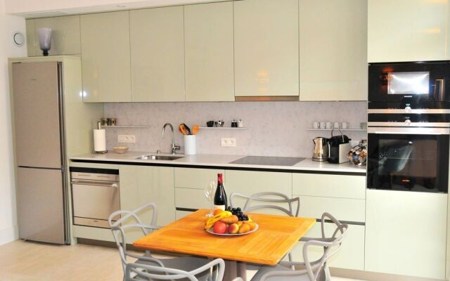 3B Apartment - 19 Rue des Etats Unis