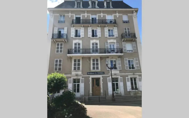 Vittel, Appt 55 m2, en face du parc Thermal