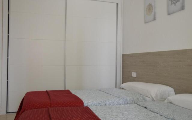 GEMELOS IV Loysan apt. with pool