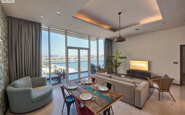 Tiara Residences by Bnbme Holiday Homes