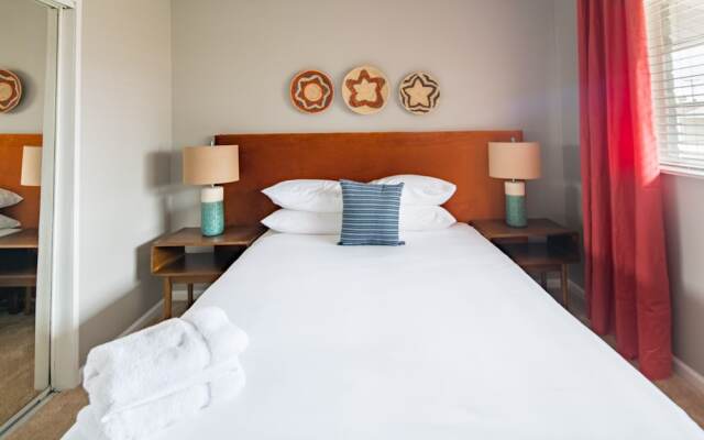 WanderJaunt - Regal - 4BR - South Scottsdale