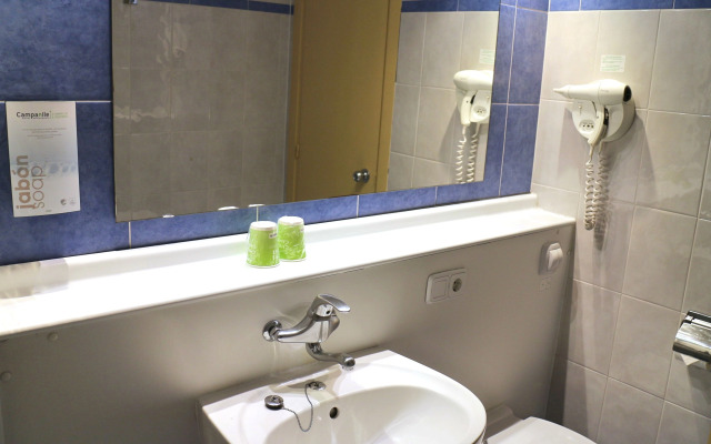 Travelodge Barcelona del Vallès