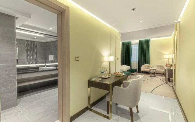Green Park Hotel