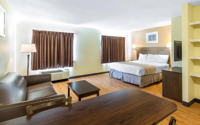 Suburban Extended Stay Hotel Lewisville