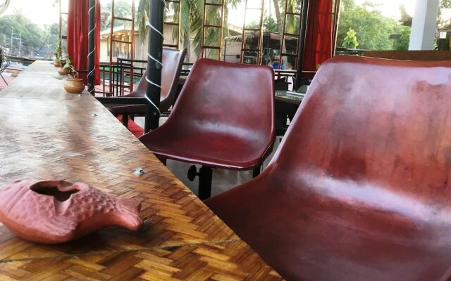 Hotel Bom Sucesso, Candolim Beach