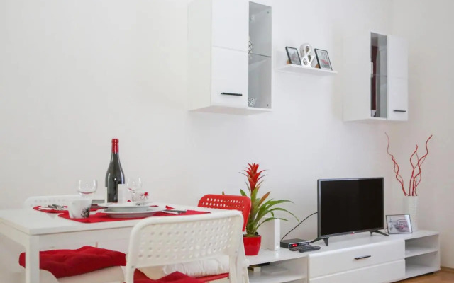 Stylish Apartment A Few Steps From Metro