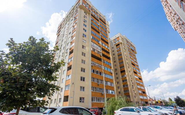 Апартаменты на улице Домбайская 10