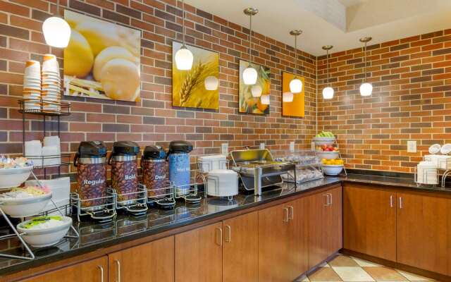 Comfort Suites Charleston West Ashley