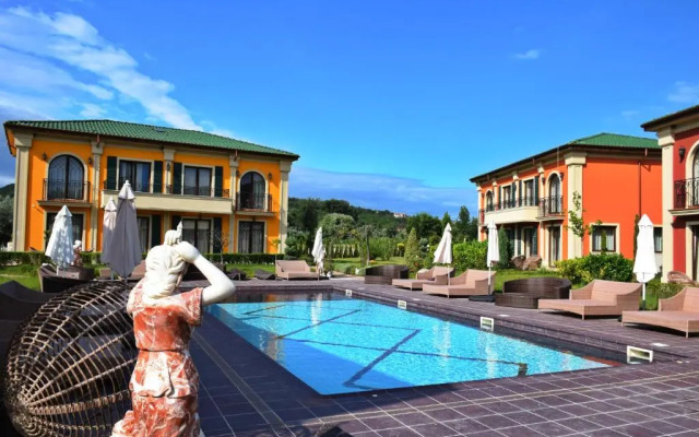 Therma ECO Village