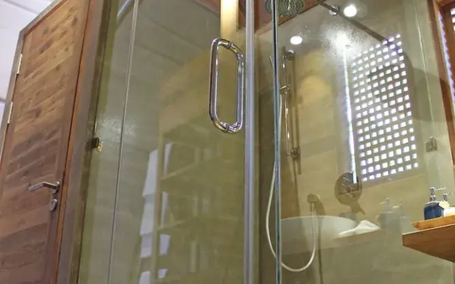 Jungloo at Templation