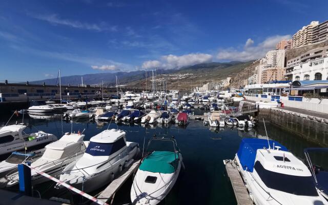 Home2Book Panoramic Sea Views Loft, Wifi