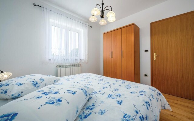 Stunning Home in Vinez With Wifi and 3 Bedrooms