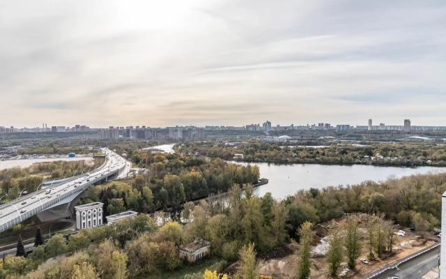 Moscow Deluxe на набережная Карамышевская