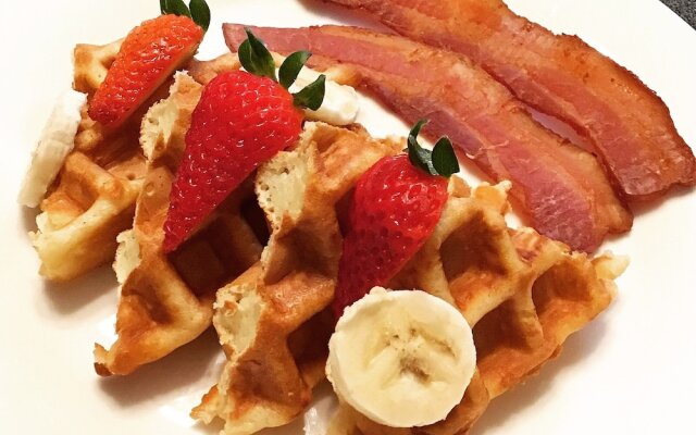 Homeport Historic Bed & Breakfast/Inn c 1858