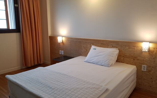 Daegu Hilltop Hotel