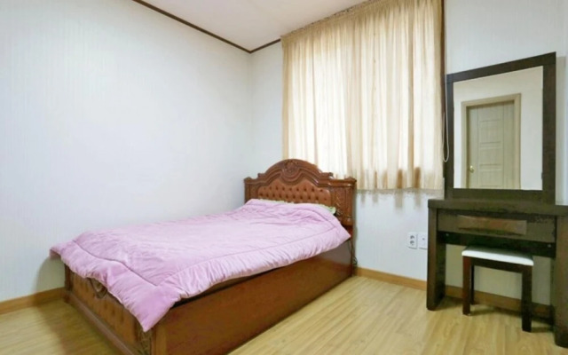 Gapyeong Top Pension