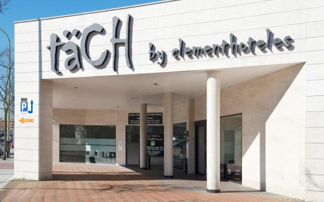 Hotel Tach Madrid Airport