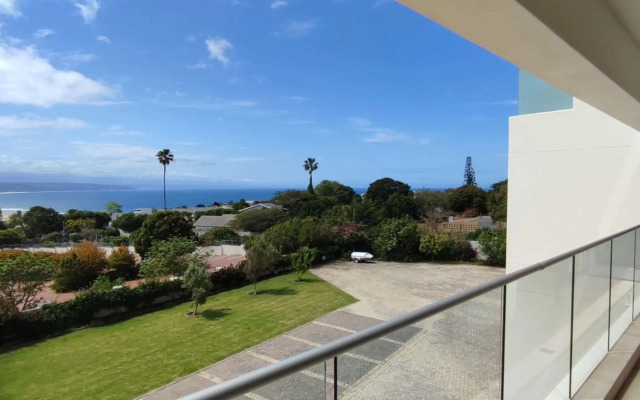 The Bella - 6 Sleeper - Sea Views Pool & Patio