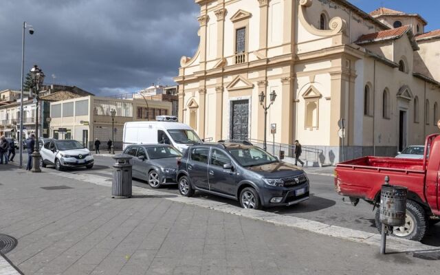 Simplistic Apartment in Siderno near Seabeach