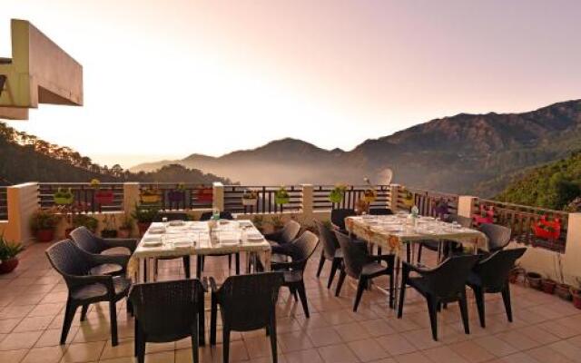 Green Roof Hotel And Resorts