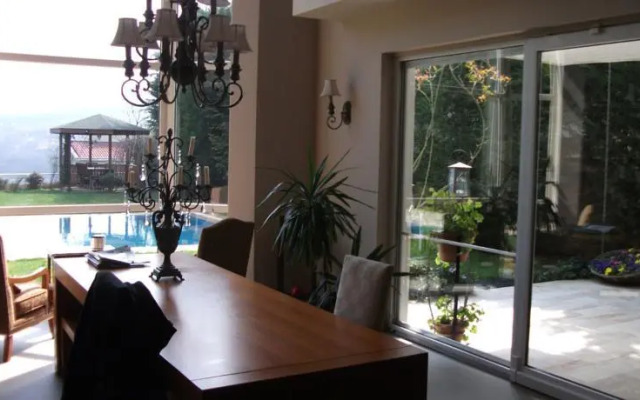 Zekeriyakoy Villa Nur