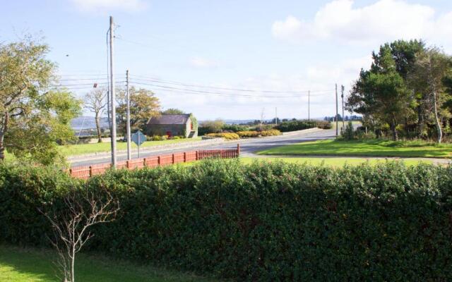 Madra Rua Organic Accommodation