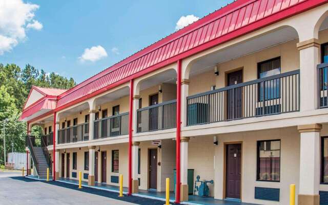 Econo Lodge Richmond Hill