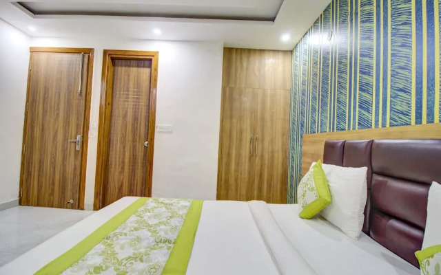 FabHotel Gross inn Suites
