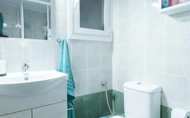 Cozy and modern studio