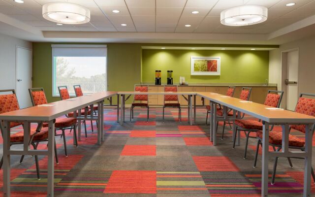 Home2 Suites by Hilton Atlanta South/McDonough