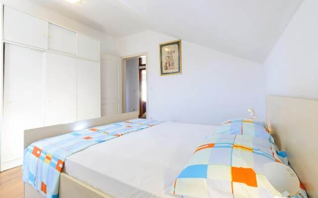 Apartments Zecevic
