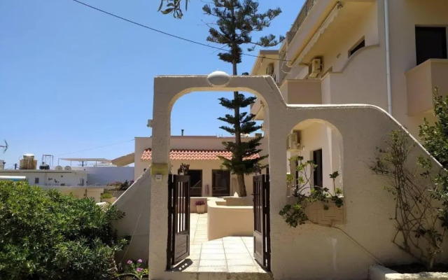 Soula Apartments & Studios
