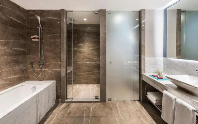 Crowne Plaza Florya Istanbul, an IHG Hotel