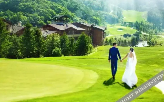 Red Flag Valley Golf Hotel