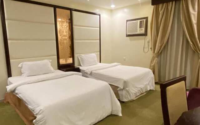 Makarim Palm Hotel