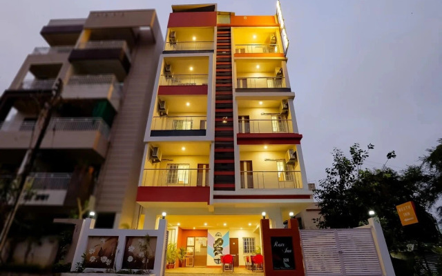 Restr Inn Manish Nagar