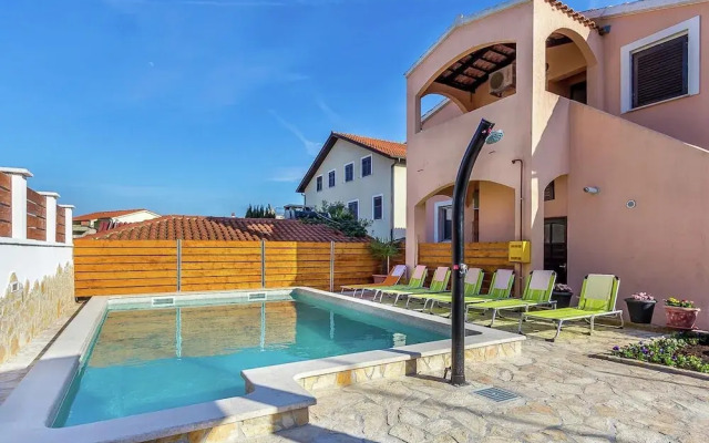 Apartment in Private House With Shared Pool
