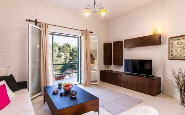 The Olive Grove Apartment by Konnect, Dasia