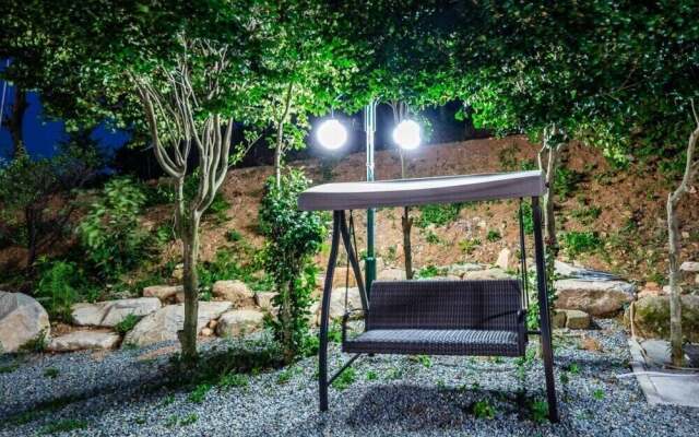 Jeongwon Beach Pension