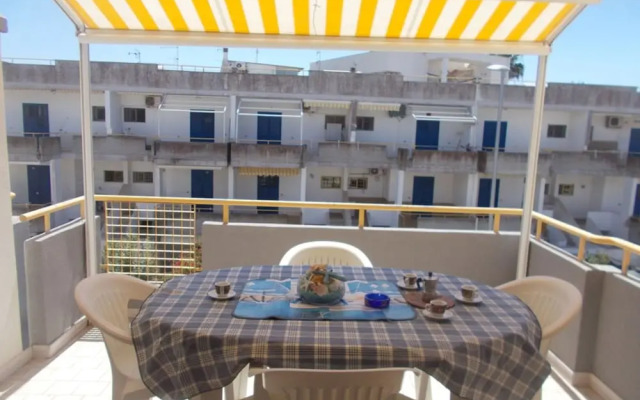 Charming Apartment Near Baia Verde Beach