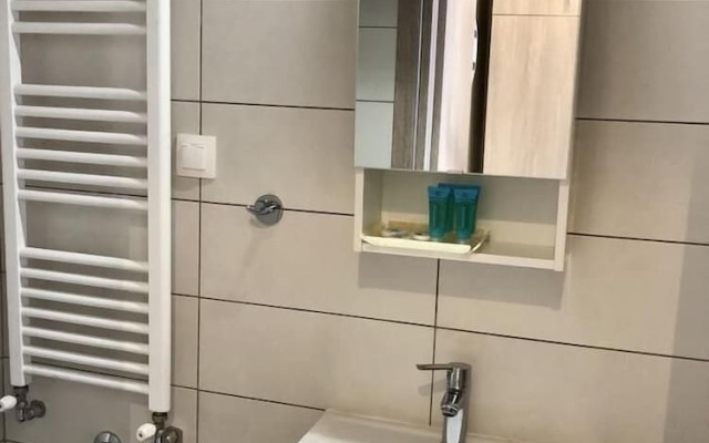 InCity El Metro 101, Deluxe Studio