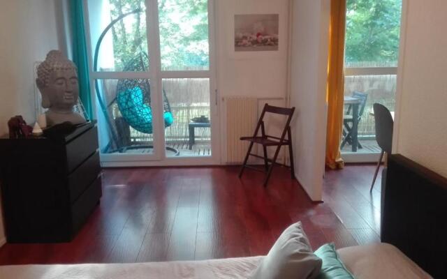 "CHEZ AURELIE" T5 100m2 4ch 2sdb parking terrasse TALENCE