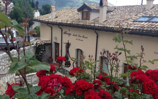 Archi Del Sole & San Rocco