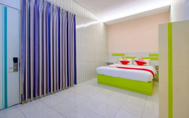 2105 Hotel Sanca Inn