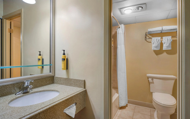 Best Western Plus Wilkes Barre Center City