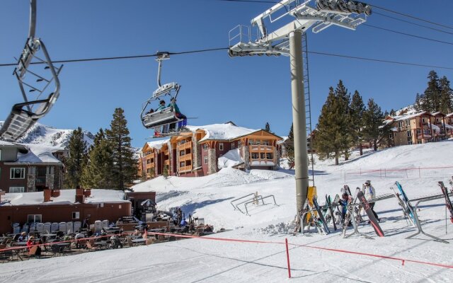 Sunstone 308 Ski-in Ski-out, Great Complex Amenities, Mountain Views by Redawning